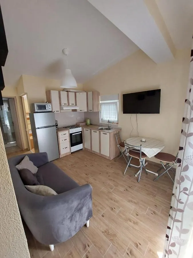 Apartmani Piskoric Vir