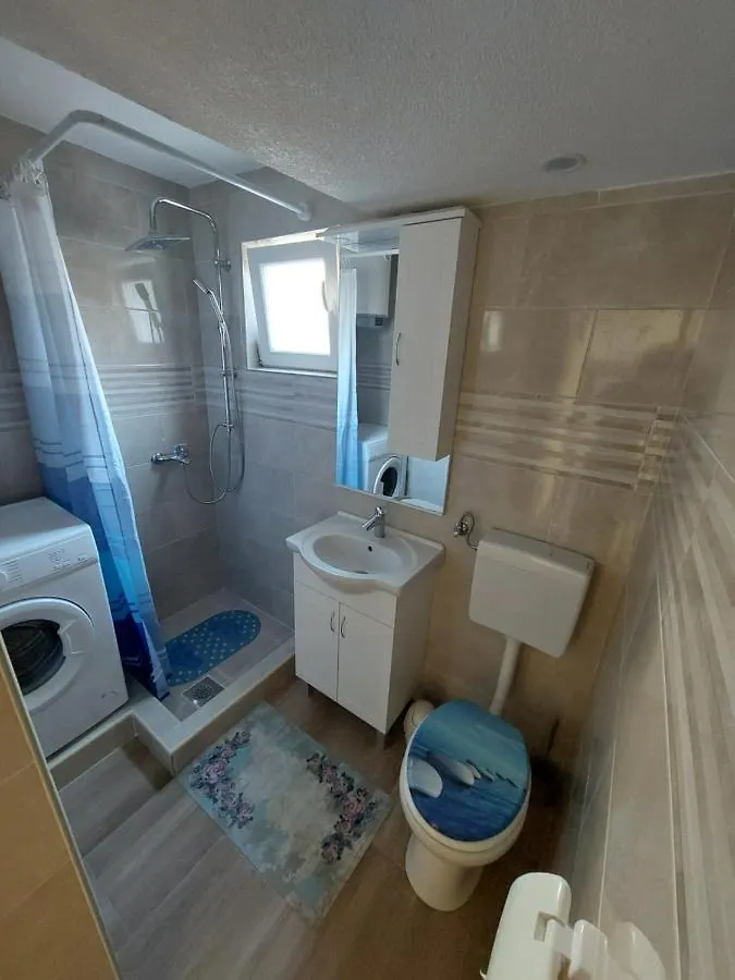 Apartment Apartmani Piskoric Vir