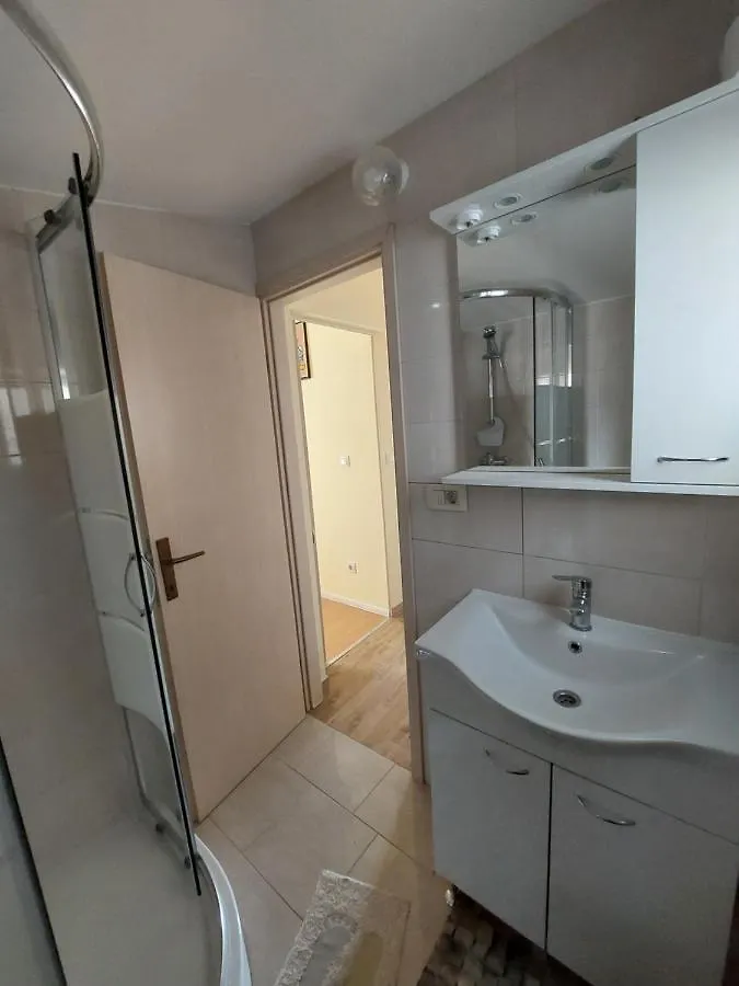 Apartmani Piskoric Vir Croatia