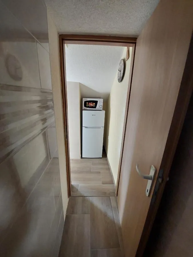 Apartmani Piskoric Vir Apartment